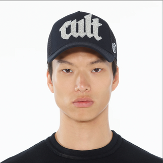Cult Of Individuality | Crystal Cult Script Logo Hat in Black