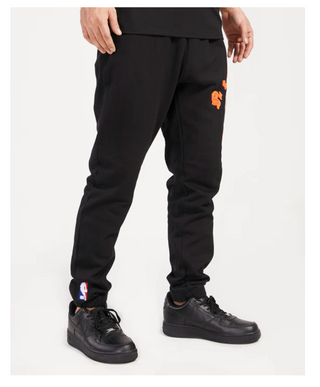 Pro Standard | NBA NEW YORK KNICKS OLD ENGLISH MEN'S SWEATPANT | BNK4515690