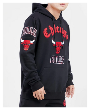 Pro Standard | NBA CHICAGO BULLS OLD ENGLISH LOGO HOODIE |BCB5515681