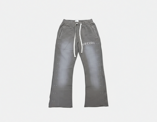 Legends Prevail | Flare Rhinestone sweatpants (Grey)