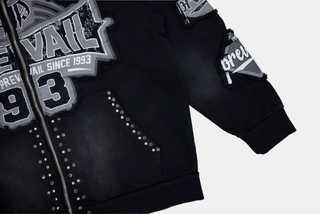 Legends Prevail | WOLF GREY HOODIE