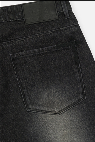 RTA | GUSTAVO DENIM SHORT | FRAY NOIR SIDE CROSS