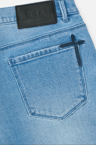 RTA | BRYANT SKINNY JEAN | GLACIER BLUE CROSS TRIAD